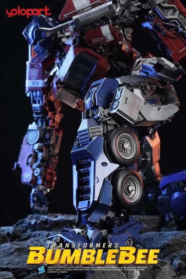 Yolopark Bumblebee Movie IIES Earth Mode Optimus Prime Official Image  (24 of 27)